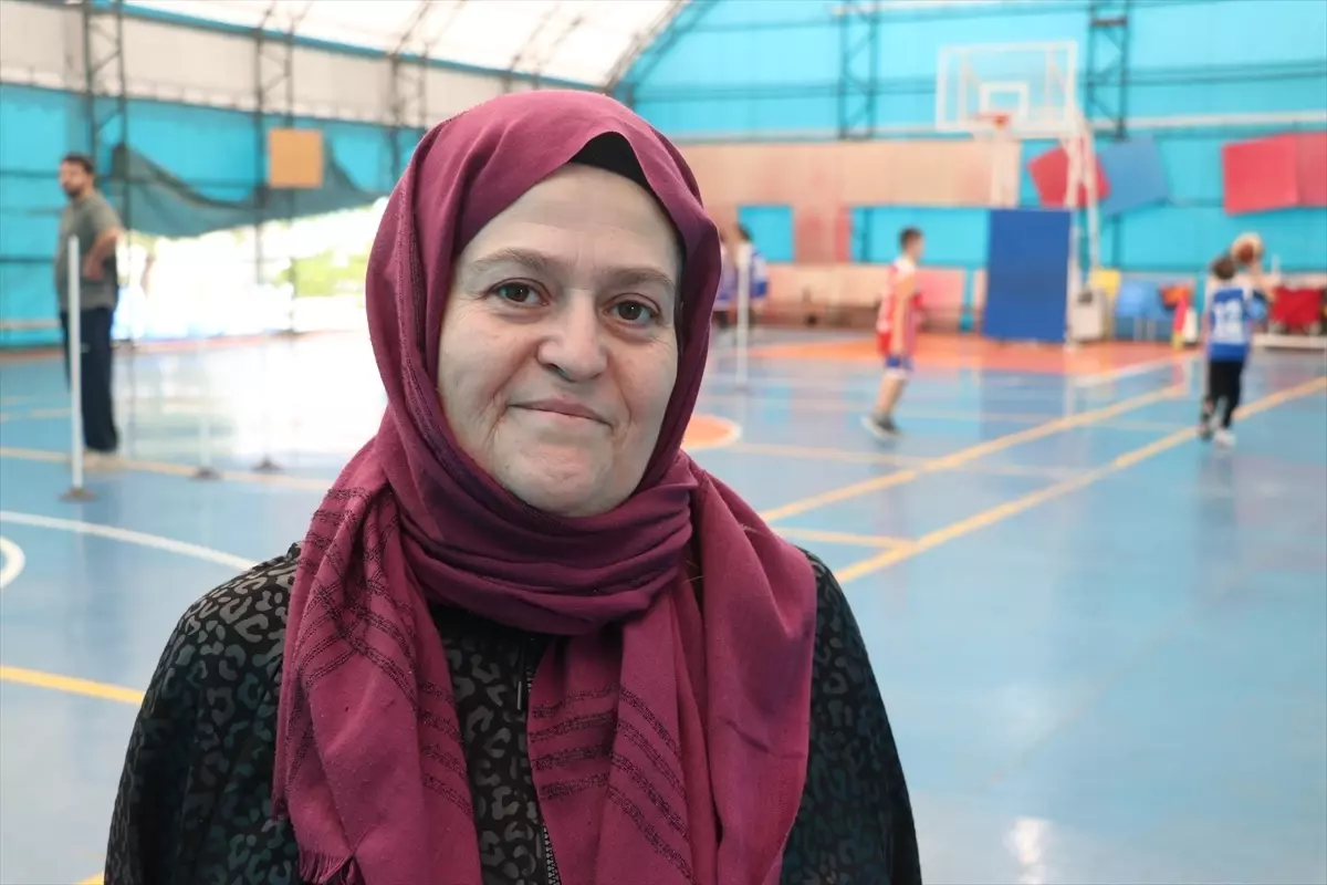 Down Sendromlu Ömer\'in Basketbol Hayali