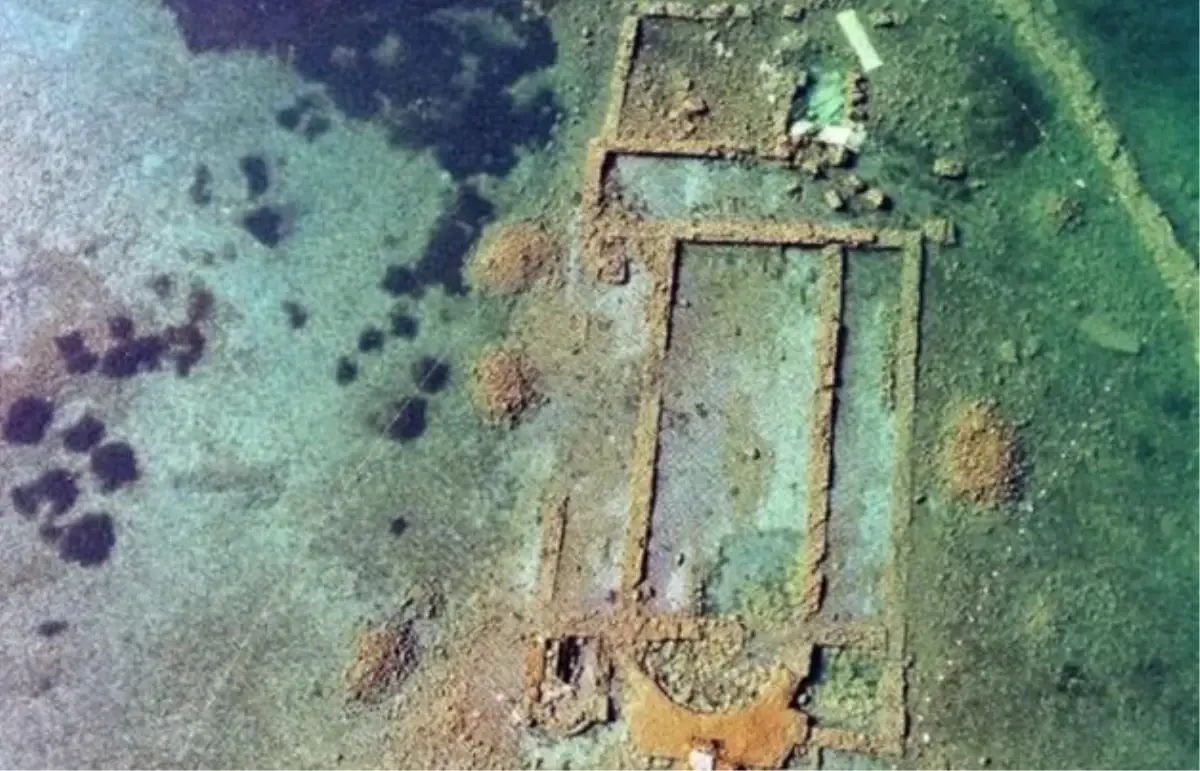 Papa 14. Leo İznik\'te