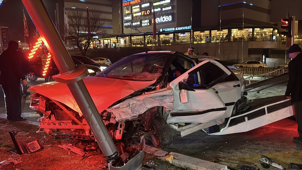 Erzurum\'da Polis Takibi Kaza ile Sonuçlandı