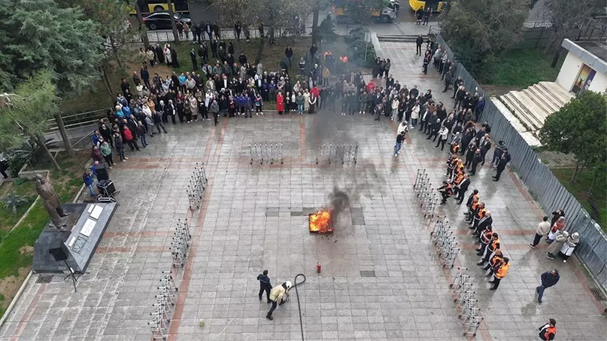 Gaziosmanpaşa Belediyesi Yangın Tatbikatı Gerçekleştirdi