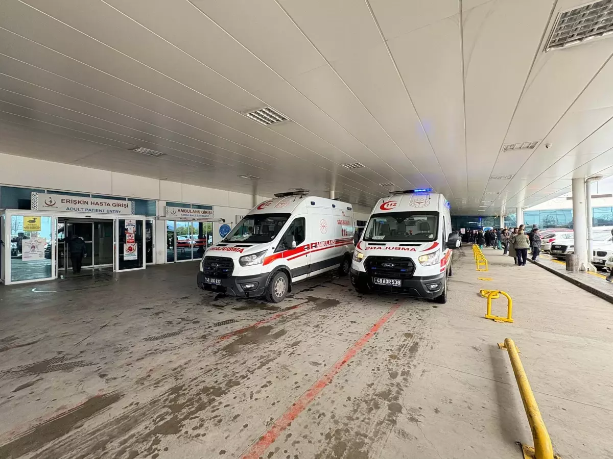 Muğla\'da hastanede kimyasal madde döküldü; 2 personel etkilendi