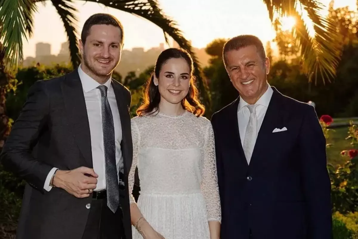 Mustafa Sarıgül\'ün gelininden dedikoduları doğrulayan paylaşım: Son zamanlarda...