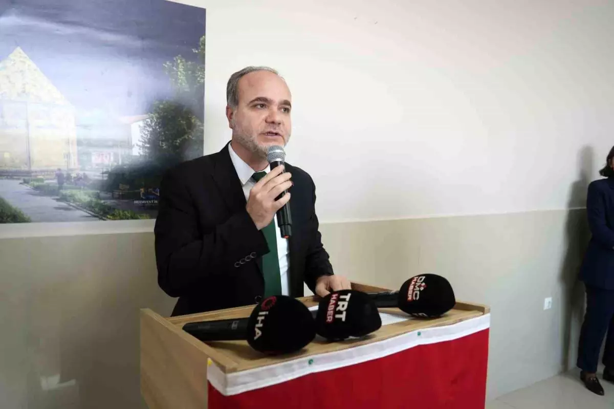 Şehit Yusuf Bozkurt ve Şehit Halit Ergüven\'in adları bu okulda yaşatılıyor