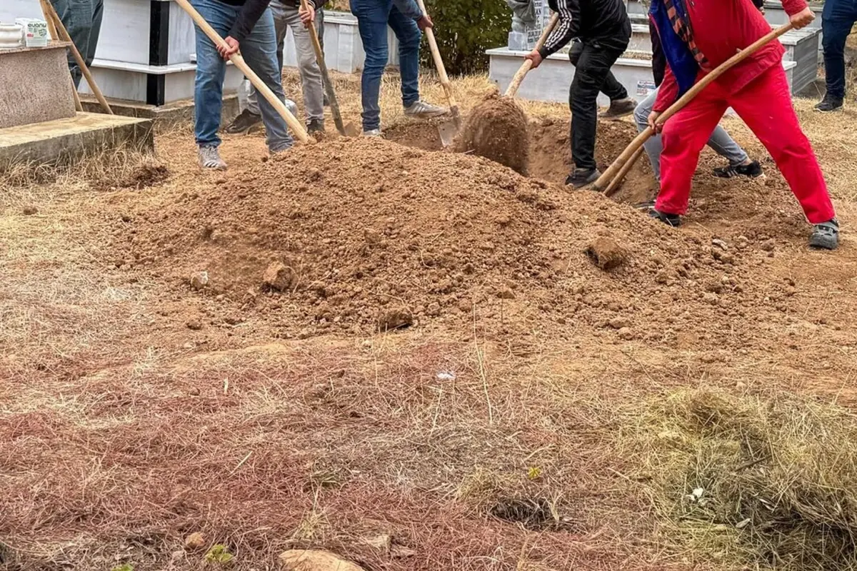 Skandal karar! Kentteki CHP'li ilçe belediyeleri cenaze ve defin hizmetlerine son verdi