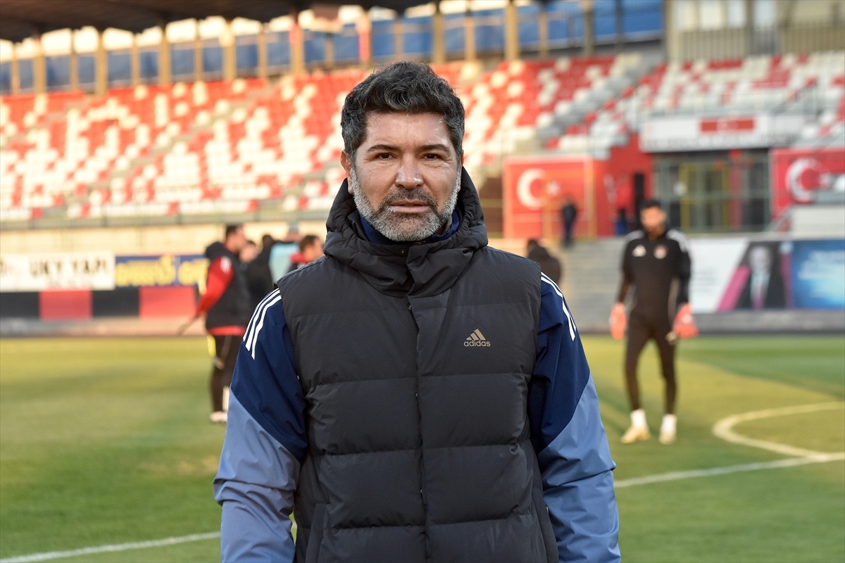 Vanspor, Serikspor\'u Yenerek Hedefe Yürüyor