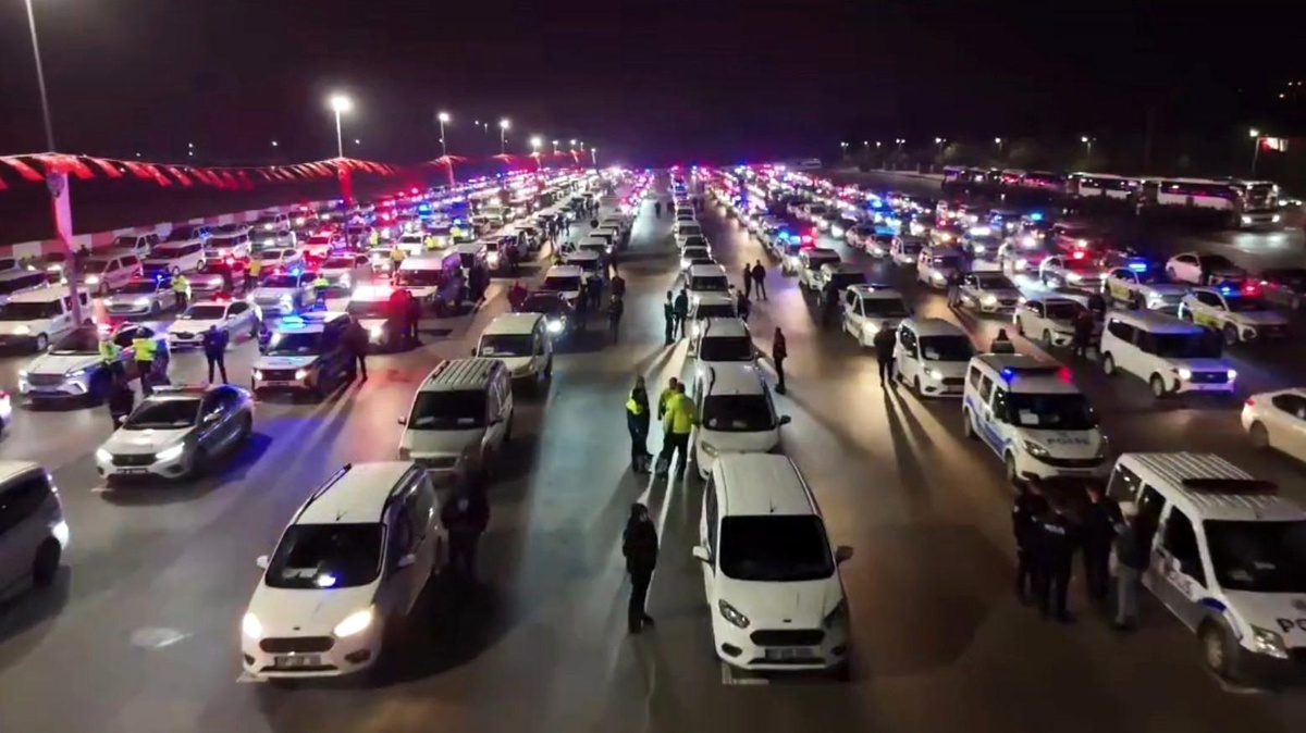 Antalya\'da Narkokapan-2 Operasyonu: 458 Şüpheli Yakalandı
