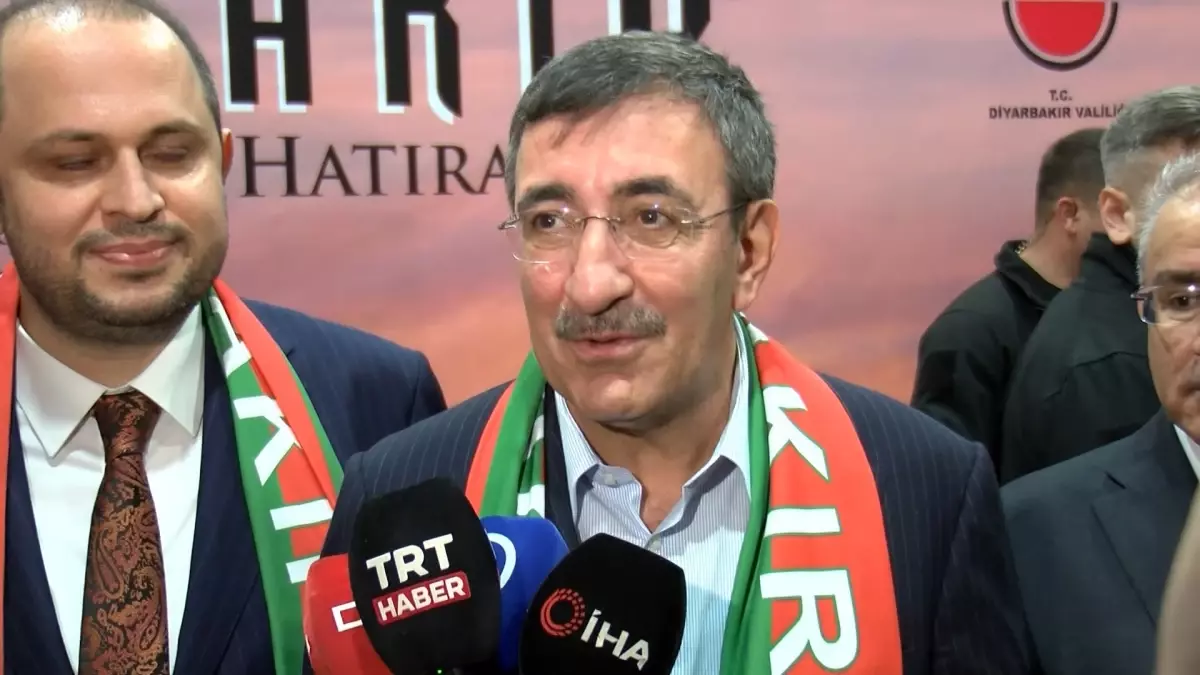 Cevdet Yılmaz Diyarbakır Tanıtım Günleri\'nde