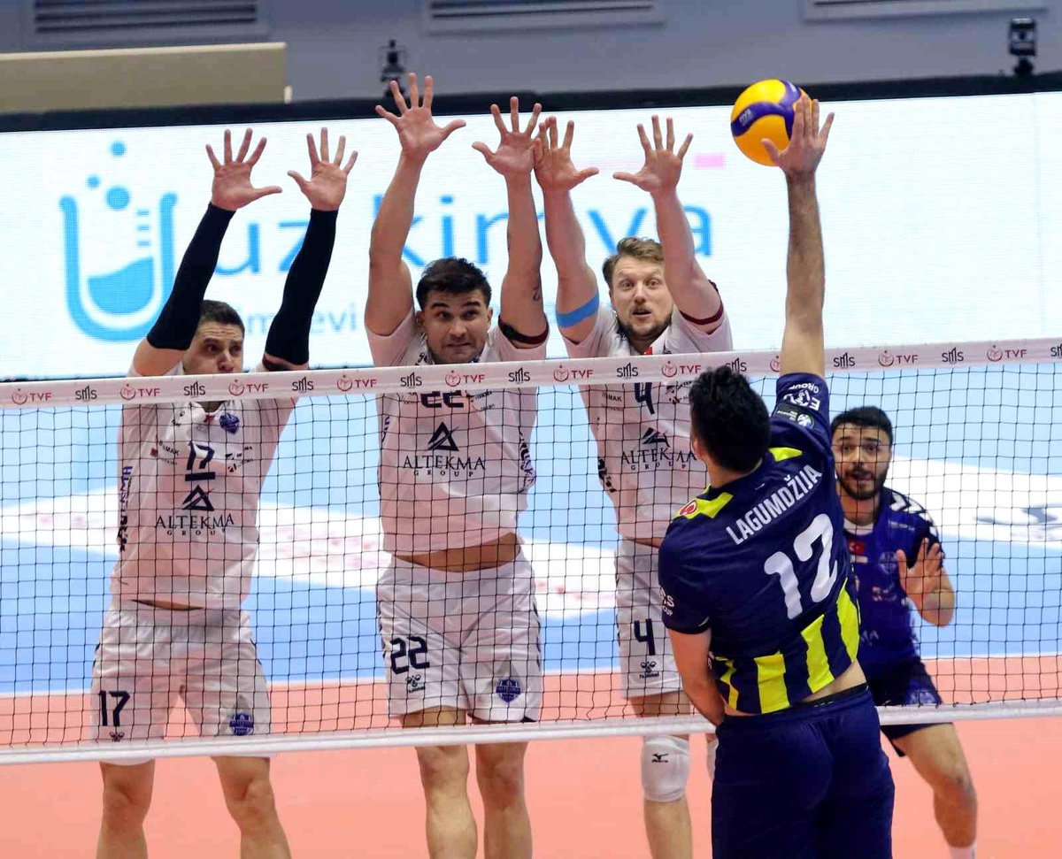 Altekma, Fenerbahçe\'ye Mağlup Oldu