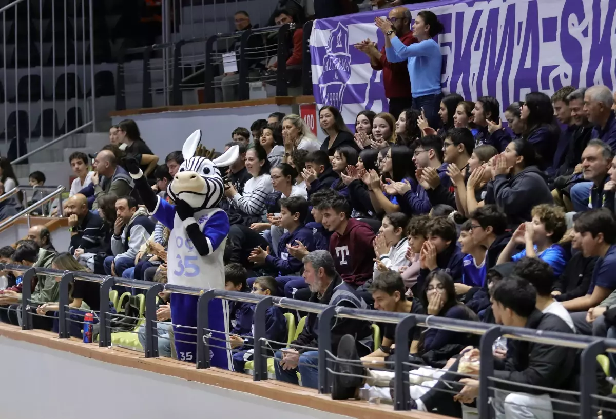 Altekma, Fenerbahçe\'ye 3-1 Mağlup Oldu