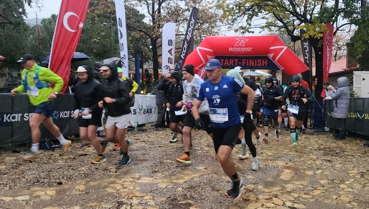 Kazdağları\'nda Kar Spor İDA Ultra Maratonu Başladı