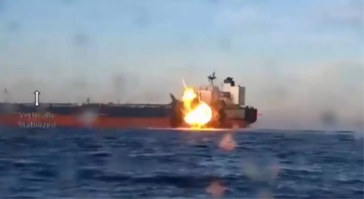 Karadeniz\'de Gemilere Saldırı İddiası