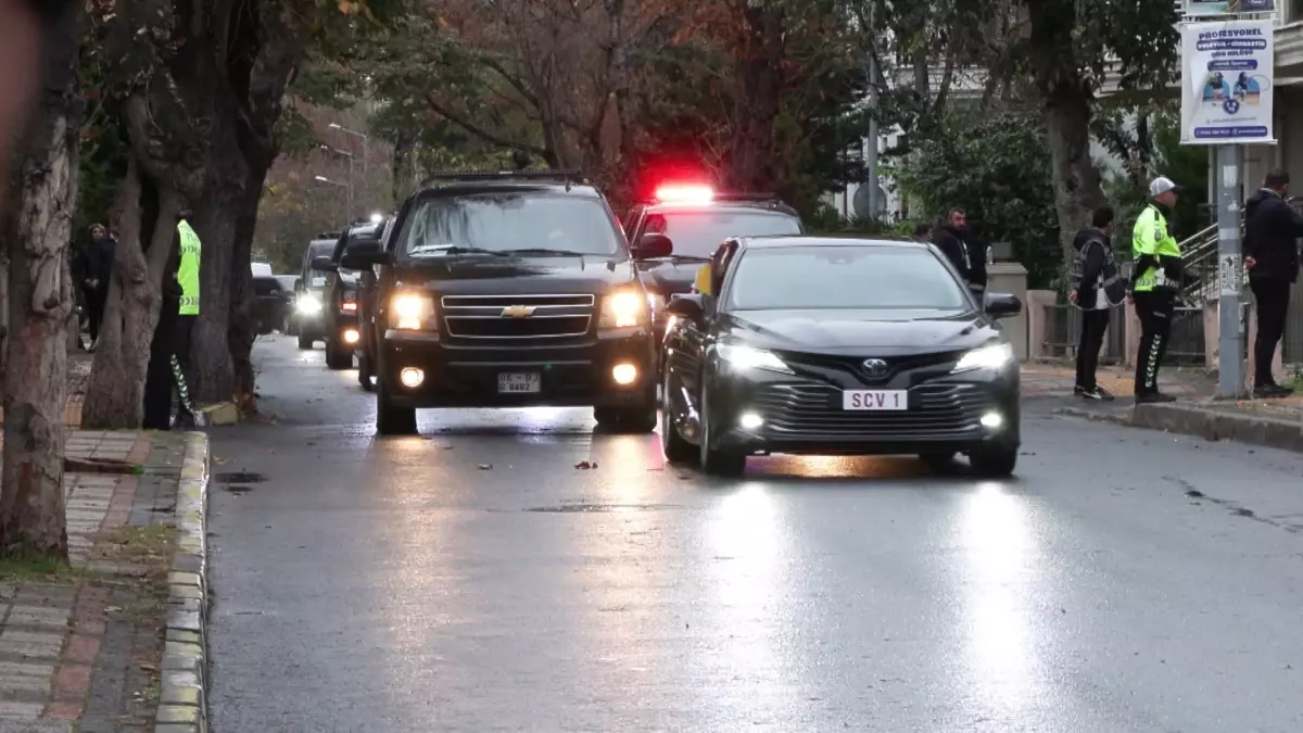 Papa 14. Leo, İstanbul\'da Kilise Ziyareti