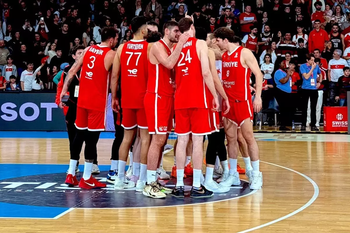 12 Dev Adam, Dünya Kupası Elemeleri\'nde 2\'de 2 yaptı