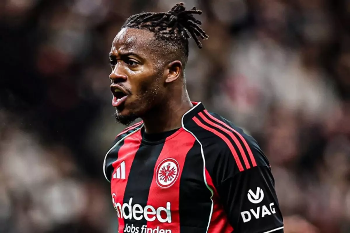 Michy Batshuayi takımına 90+6\'da hayat verdi