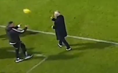 Mourinho'nun zaman geçirmek için yaptığı şey inanılmaz Mourinho'nun zaman geçirmek için yaptığı şey inanılmaz