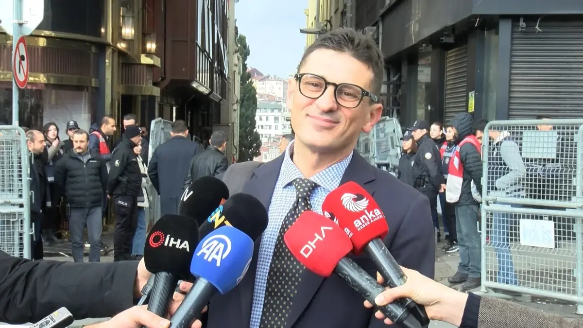 Papa, Mattia\'nın Babasıyla Görüştü