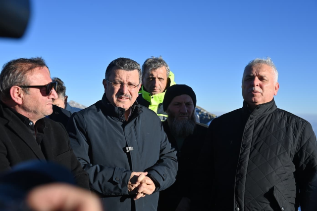 Yanan Kırklar Mescidi'nin yerine yenisi yapılacak