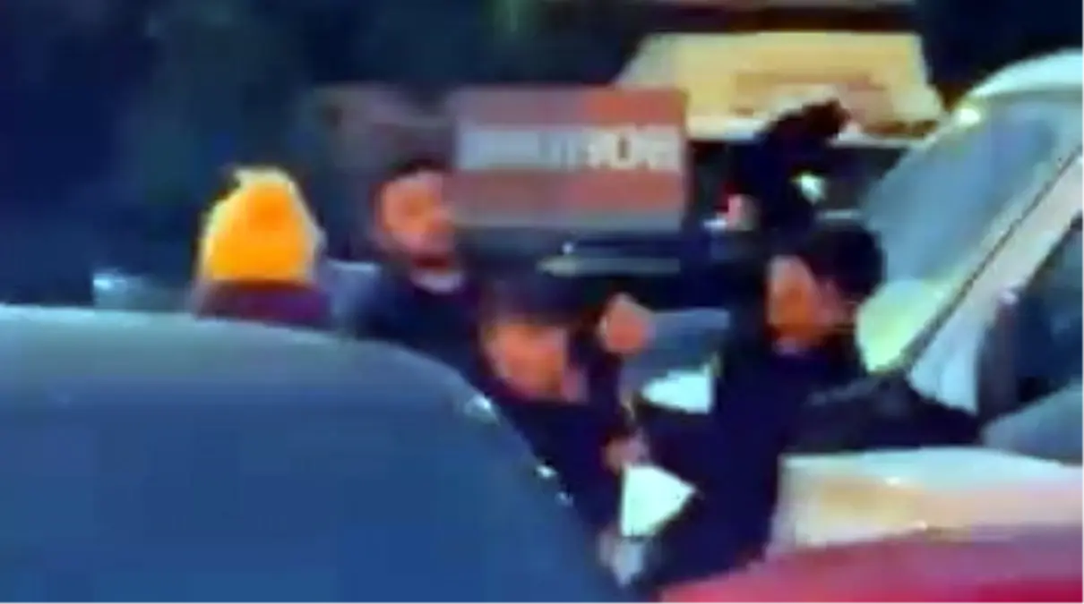 Otoparkta Yumruklu Kavga