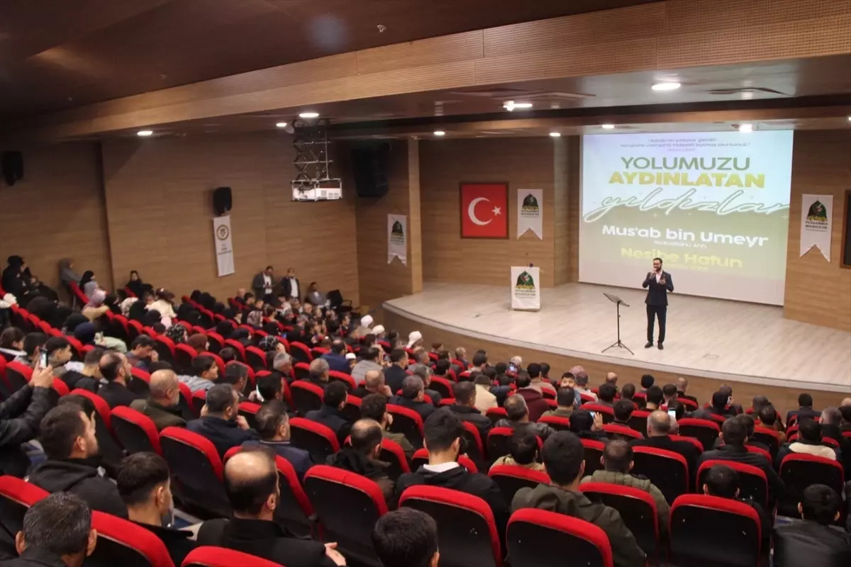 Cizre\'de \'Yolumuzu Aydınlatan Yıldızlar\' Programı