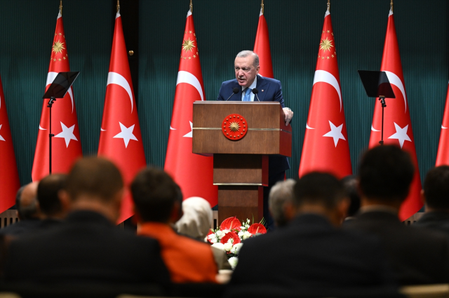 Cumhurbaşkanı Erdoğan: Karadeniz'deki gemilerin vurulması endişe verici