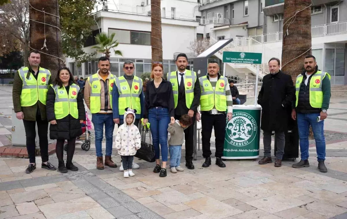 Denizli\'de İşçi Hakları İçin Farkındalık Stantı