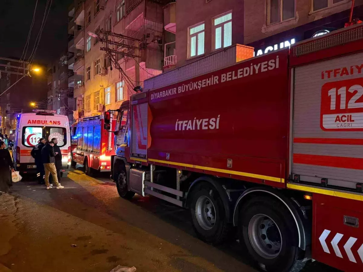 Diyarbakır\'da Tartışma Yangınla Bitti