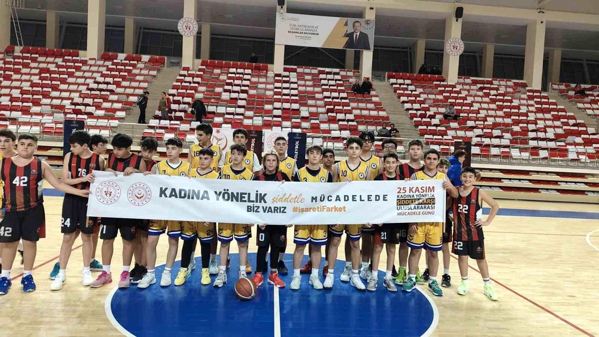 Sporcular Kadına Şiddetle Mücadelede!