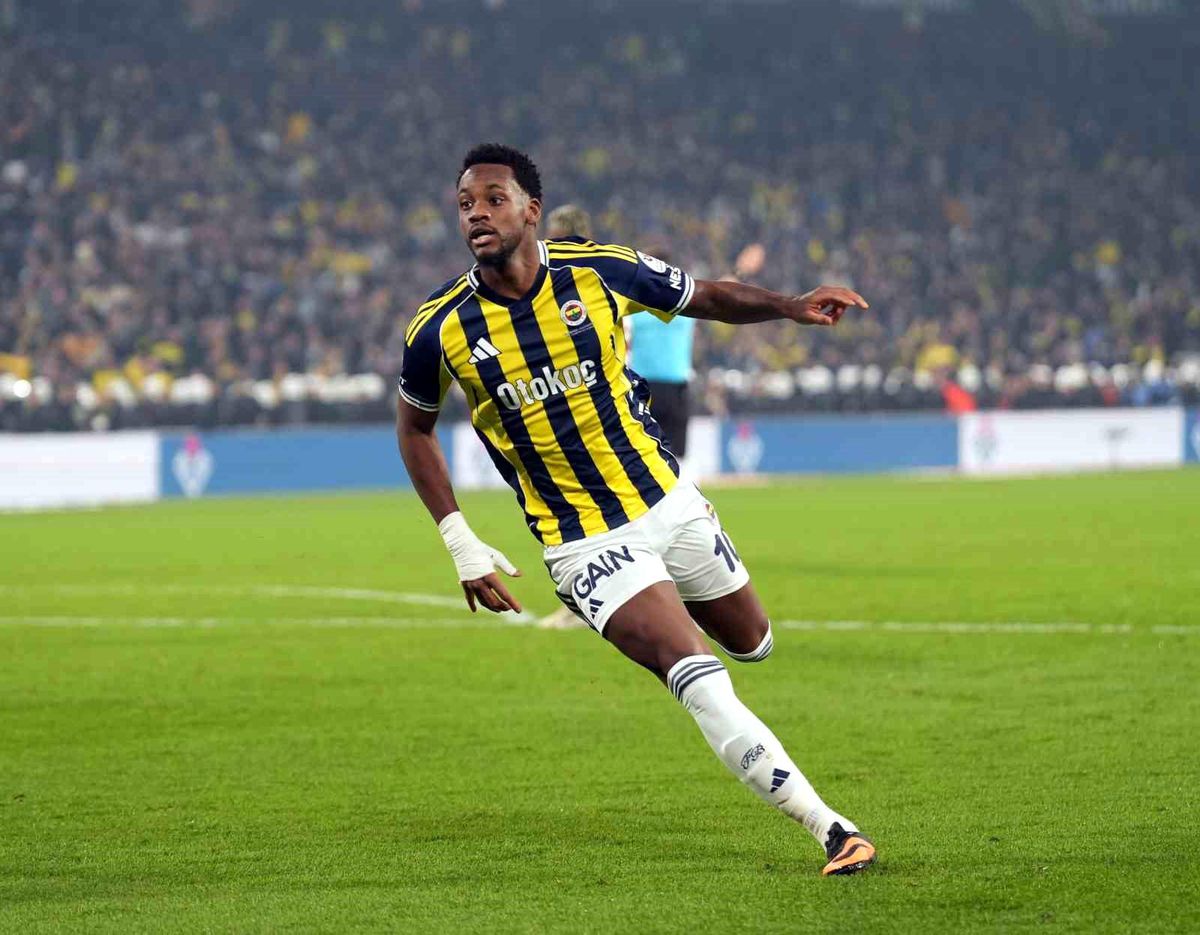 Jhon Duran\'dan Derbide Gol