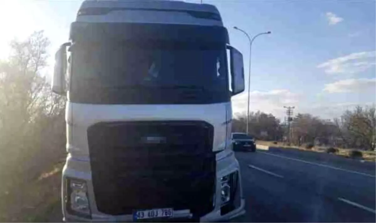 Karapınar\'da Trafik Kazası: 2 Yaralı