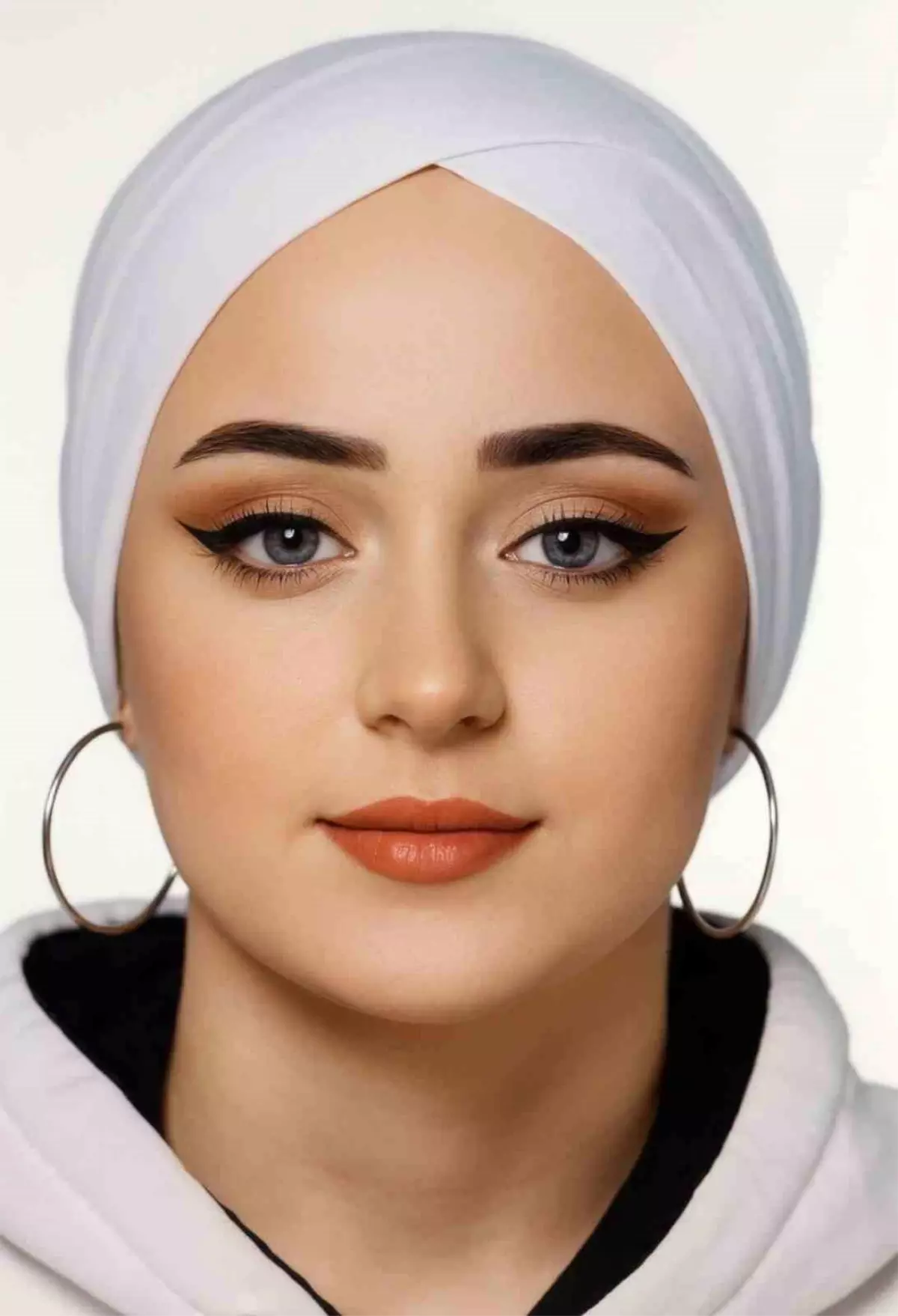 Amcasının 4. katındaki evinden atlayarak intihar etti: 2 gözaltı