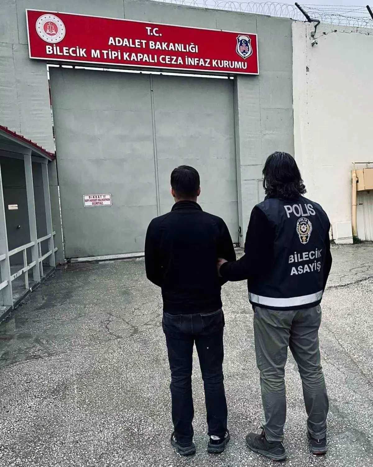 Bilecik\'te Dolandırıcı Hükümlü Yakalandı