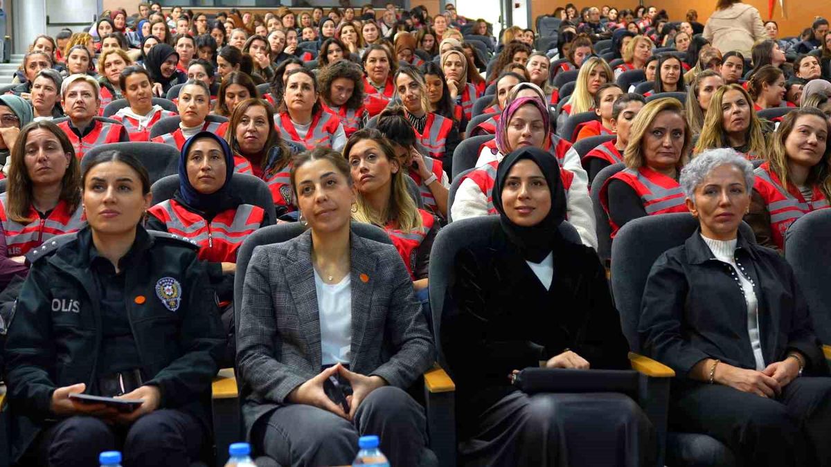 Kadın Polislere Yasal Haklar Eğitimi