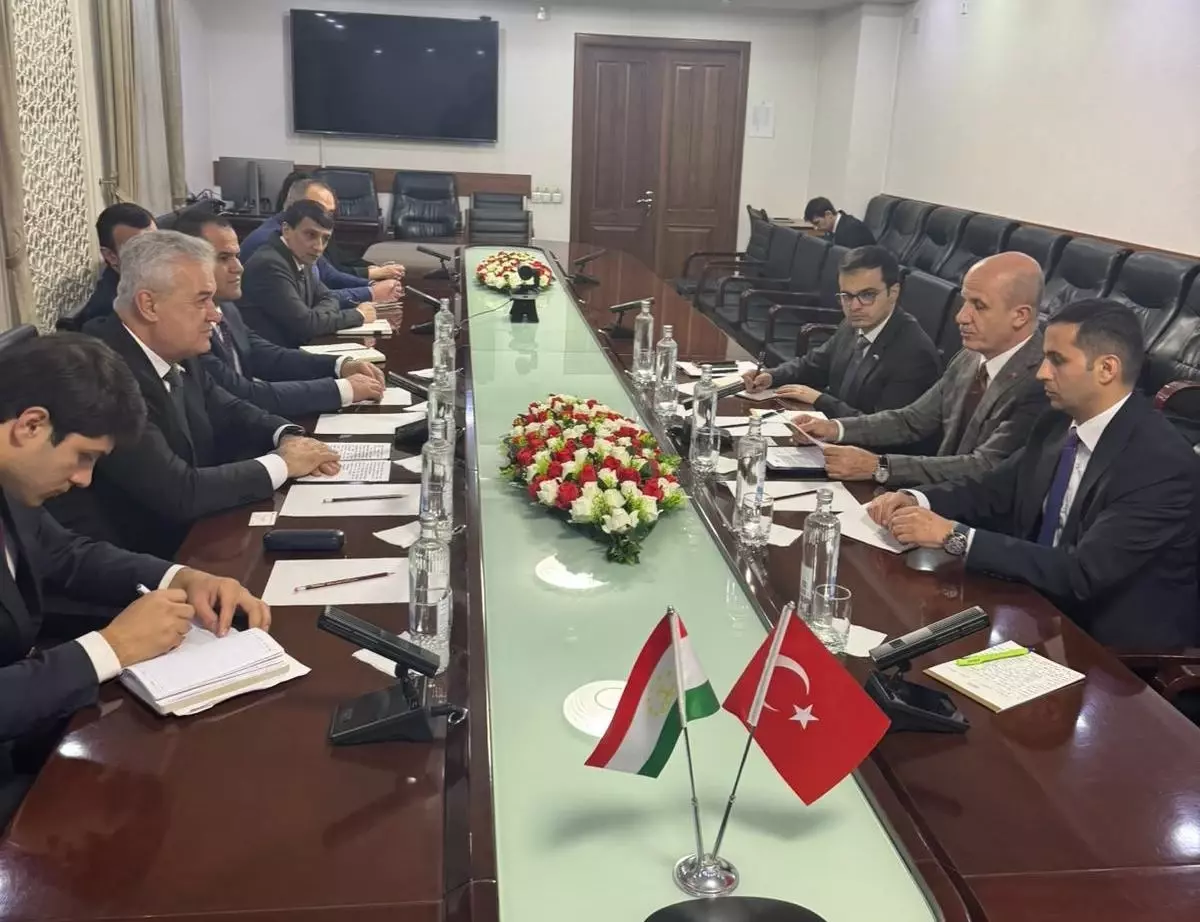 YÖK ve Tacikistan\'da Eğitim İşbirliği