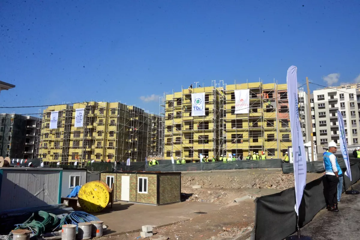 Deprem Bölgesinde Konut Projeleri Sona Yaklaşıyor