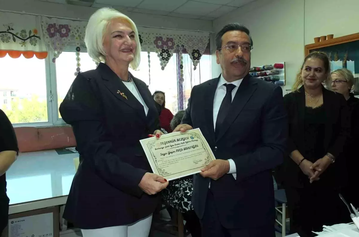 Balıkesir\'de kadın hayırsevere Kaymakam teşekkürü