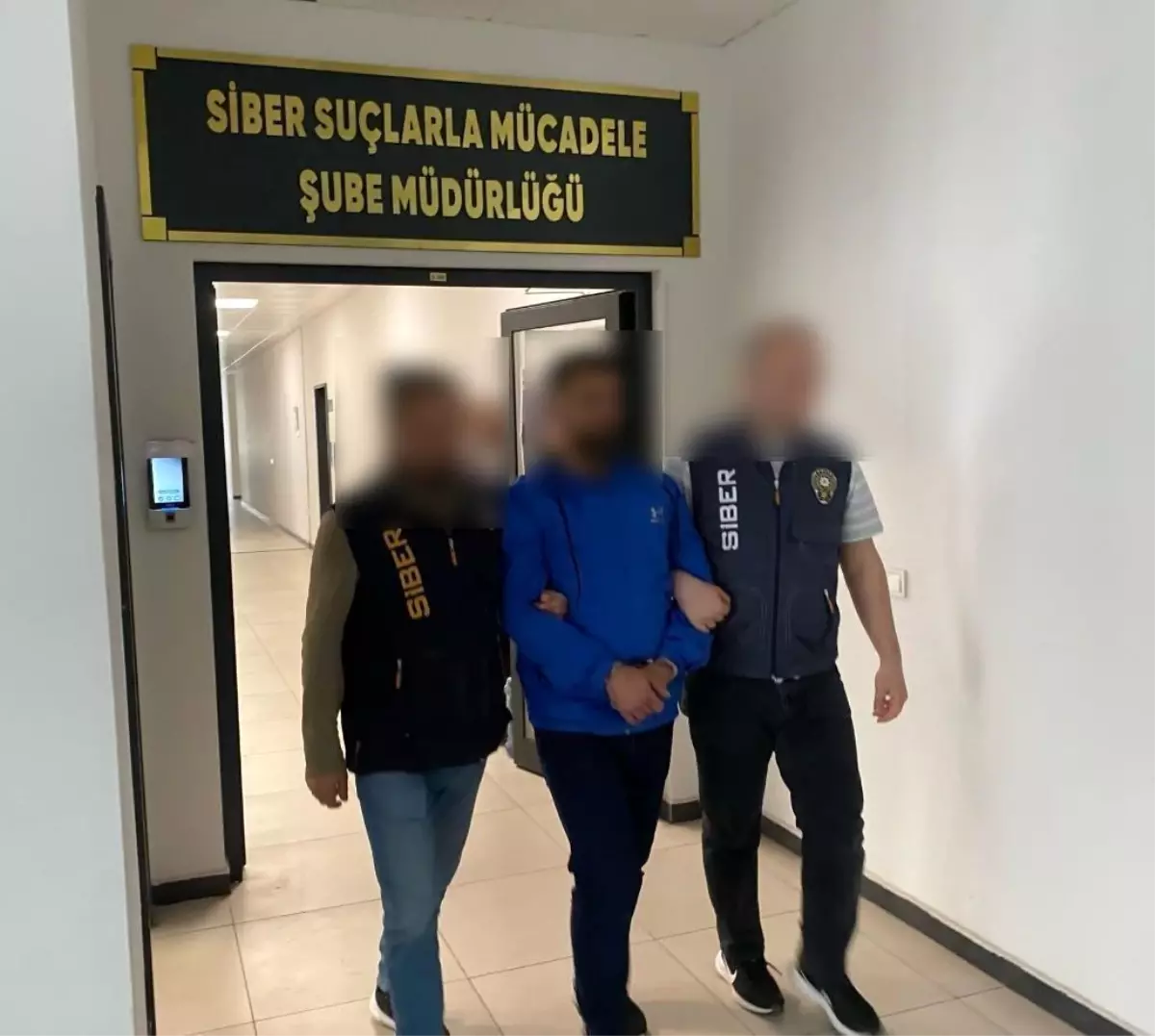 Kocaeli\'de Parfüm Yangınına Hakaret Eden İki Şüpheli Tutuklandı