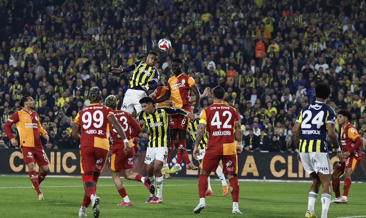 Fenerbahçe - Galatasaray Derbisi 1-1 Beraberlik