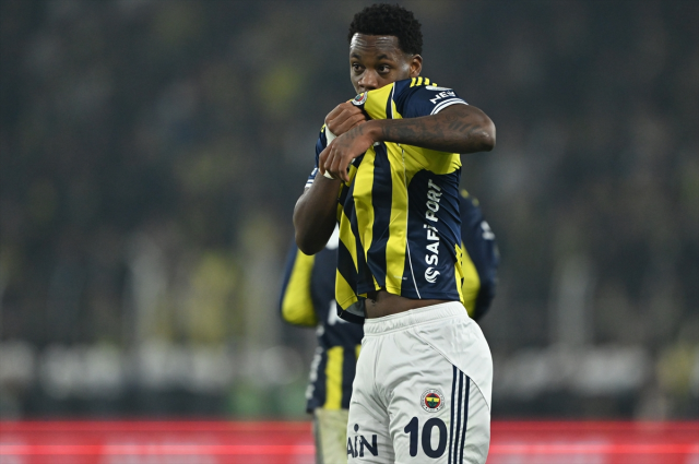 Fenerbahçe taraftarı yıldız isim için 'O olmasaydı puan alamazdık' diyor