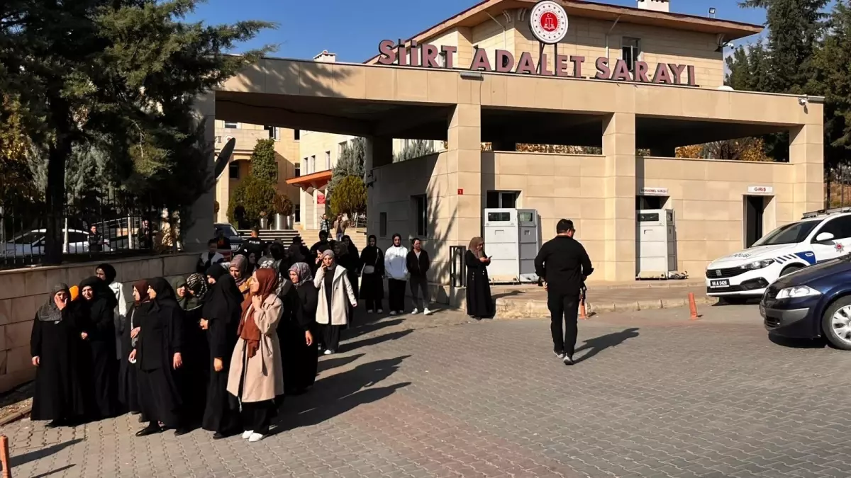 Siirt\'te Düğünde Silahlı Saldırı: 1 Ölü, 3 Yaralı