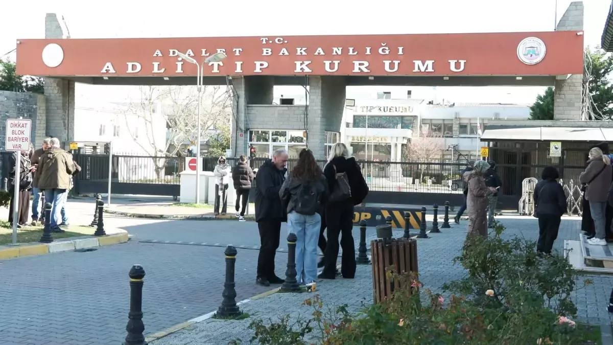 Beylikdüzü\'nde Silahlı Saldırı Davası Ertelenmesine