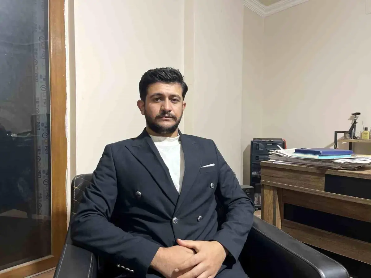 Arkadaşına Güvendi, Dolandırıcı Oldu