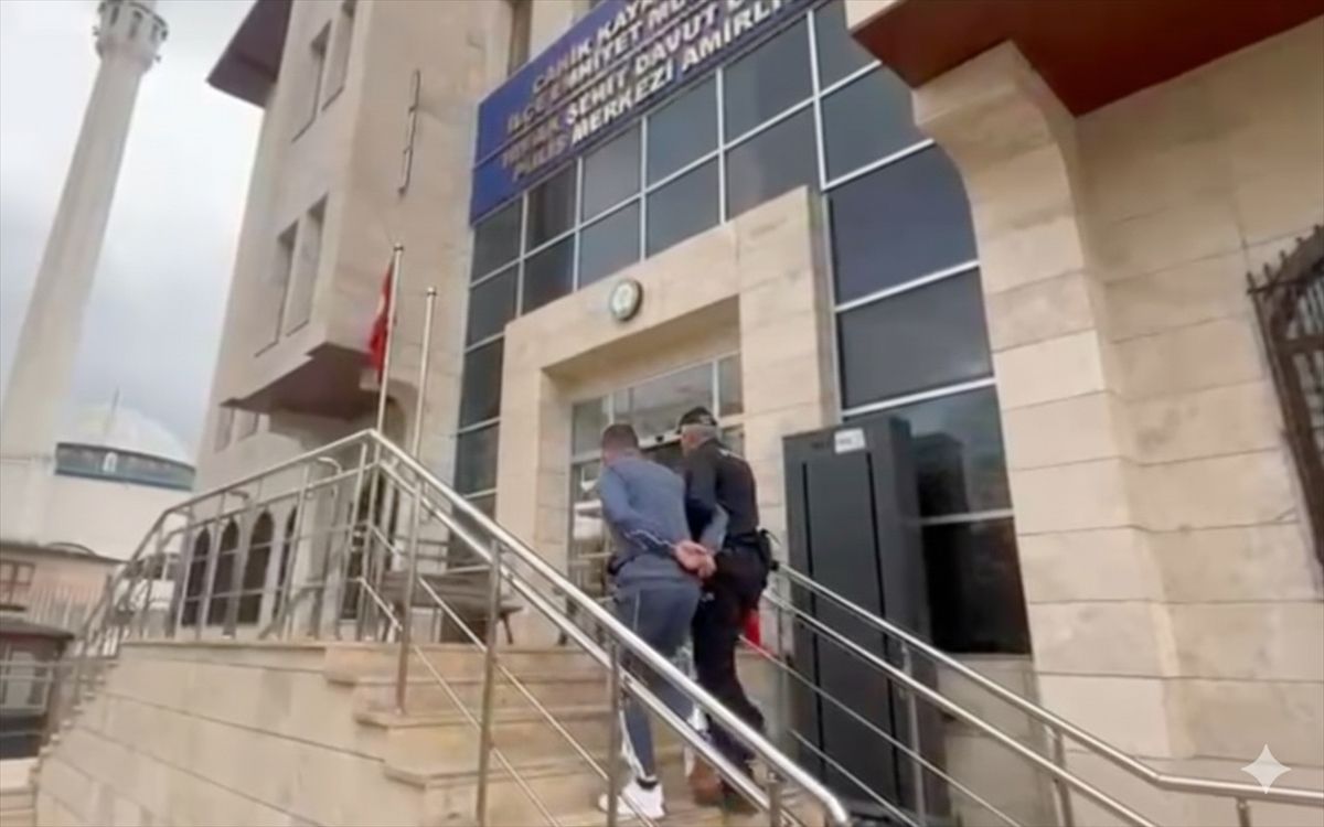 Firari Hükümlü Samsun\'da Yakalandı