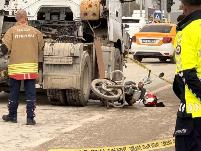 Hatay'da Motosiklet Kazası: Anne ve 2 Aylık Bebek Hayatını Kaybetti Hatay'da Motosiklet Kazası: Anne ve 2 Aylık Bebek Hayatını Kaybetti