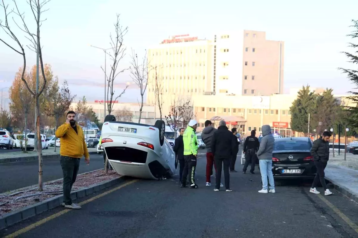 Nevşehir\'de Kaza: Otomobil Takla Attı