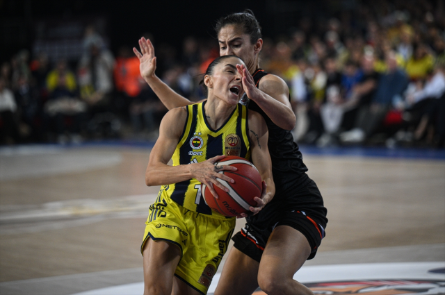 Fenerbahçe Opet, Cumhurbaşkanlığı Kupası'nda şampiyon Fenerbahçe Opet, Cumhurbaşkanlığı Kupası'nda şampiyon