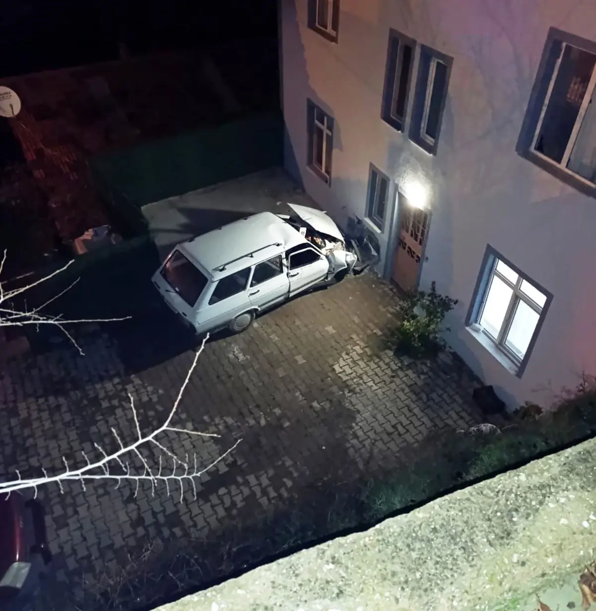 Kütahya\'da Trafik Kazası: 1 Ölü, 1 Yaralı