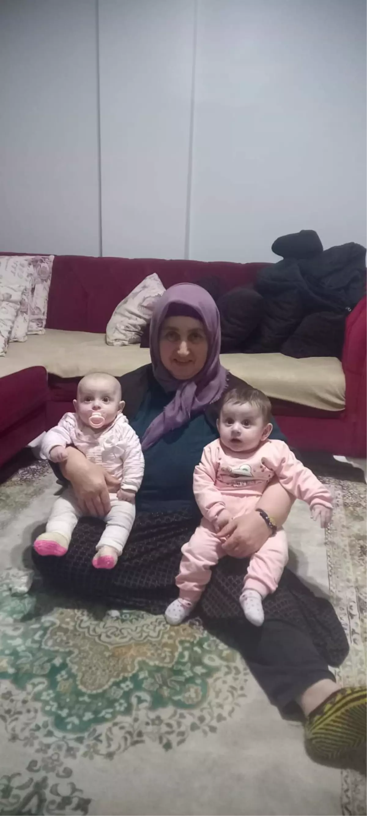 Babaanne Ayşe Deniz Hayatını Kaybetti