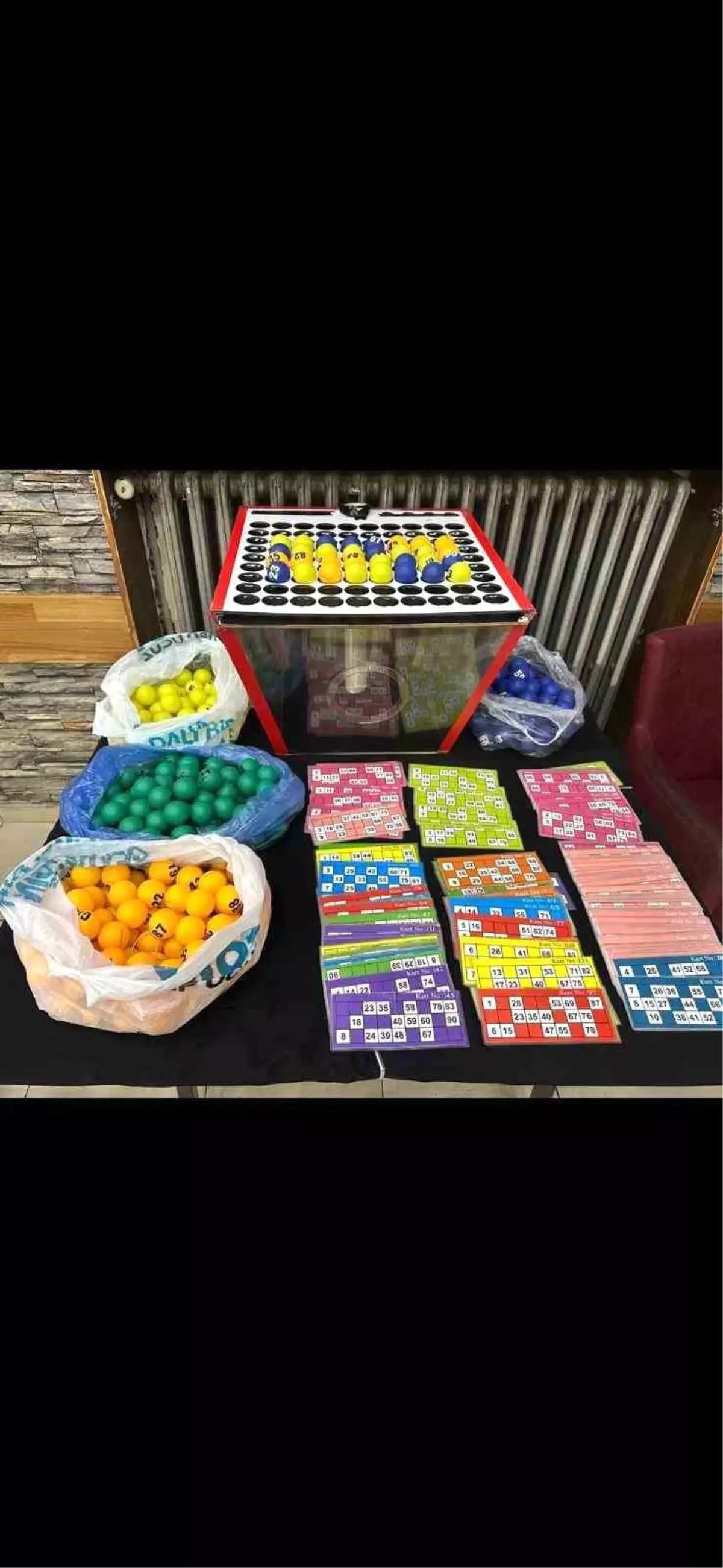 Eskişehir\'de Dernekte Kumar Operasyonu