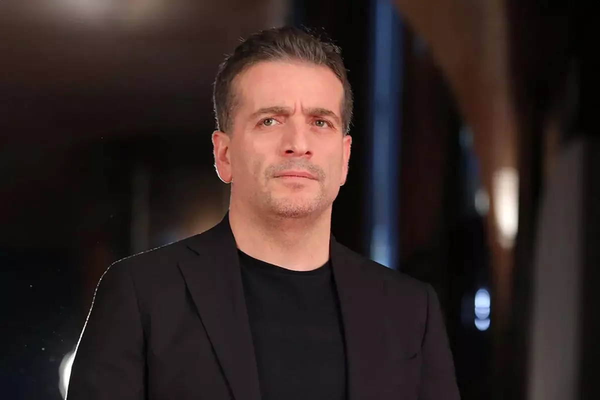 Murat Cemcir\'i yoğun bakıma götüren sinsi tehlike! 50 yaş üstünü vuruyor