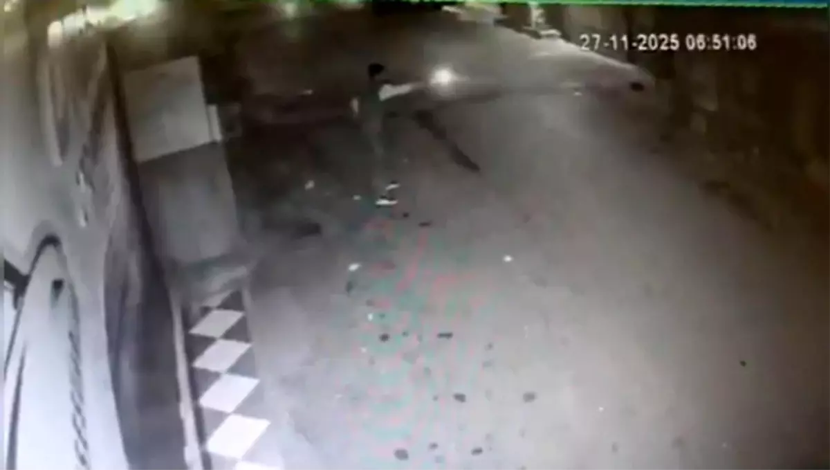 Nedeni akılalmaz! İstanbul\'un göbeğinde kurşun yağdırdı